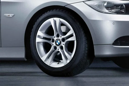 BMW Alufelge Doppelspeiche 268 silber 7Jx16 ET31 3er E90/E91 Vorderachse / Hinterachse