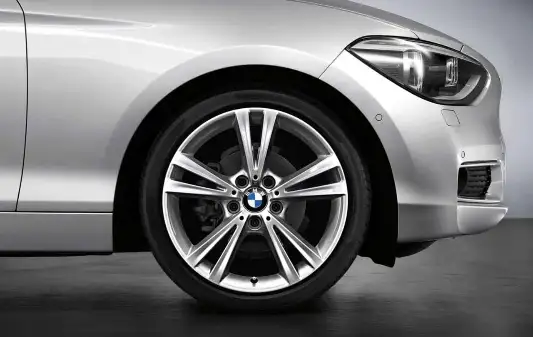 BMW Alufelge Doppelspeiche 385 reflexsilber 17 Zoll - BMW 2er F45
