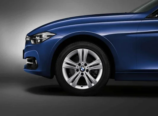 BMW Alufelge Doppelspeiche 392 7,5J x 17 ET 37 Silber Vorderachse / Hinterachse
