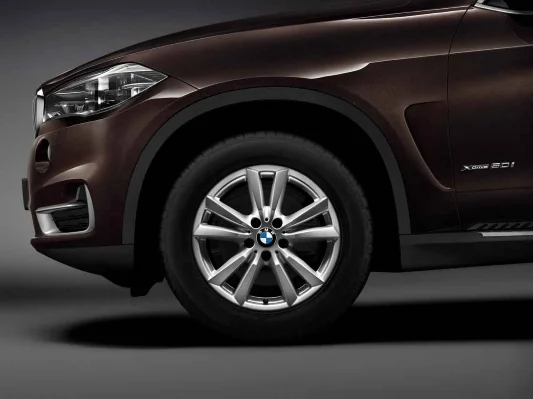 BMW Alufelge Doppelspeiche 446 silber 8,5J x 18 ET 46 Vorderachse / Hinterachse
