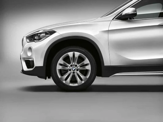 BMW Alufelge Doppelspeiche 567 reflexsilber VA HA X1 X2
