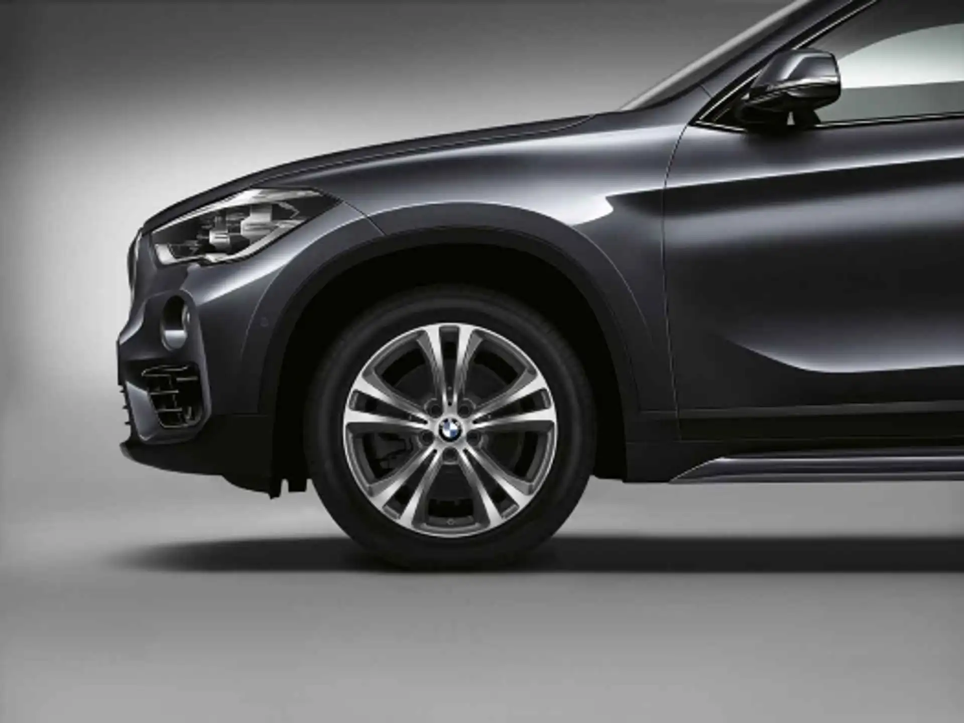 BMW Alufelge Doppelspeiche 568 ferricgrey 7,5Jx18 ET51 X1 F48 Vorderachse/Hinterachse