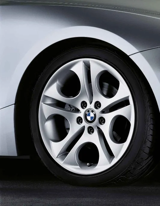 BMW Alufelge Ellipsoidstyling 107 8,5Jx18 ET50 Silber Z4 E85/E86 Hinterachse