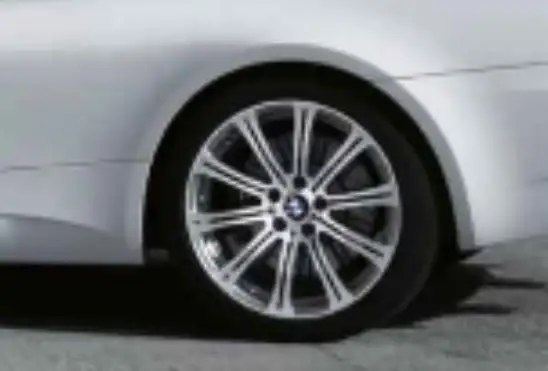 BMW Alufelge M Doppelspeiche 220 geschmiedet 9,5J ET23 3er E90/E9