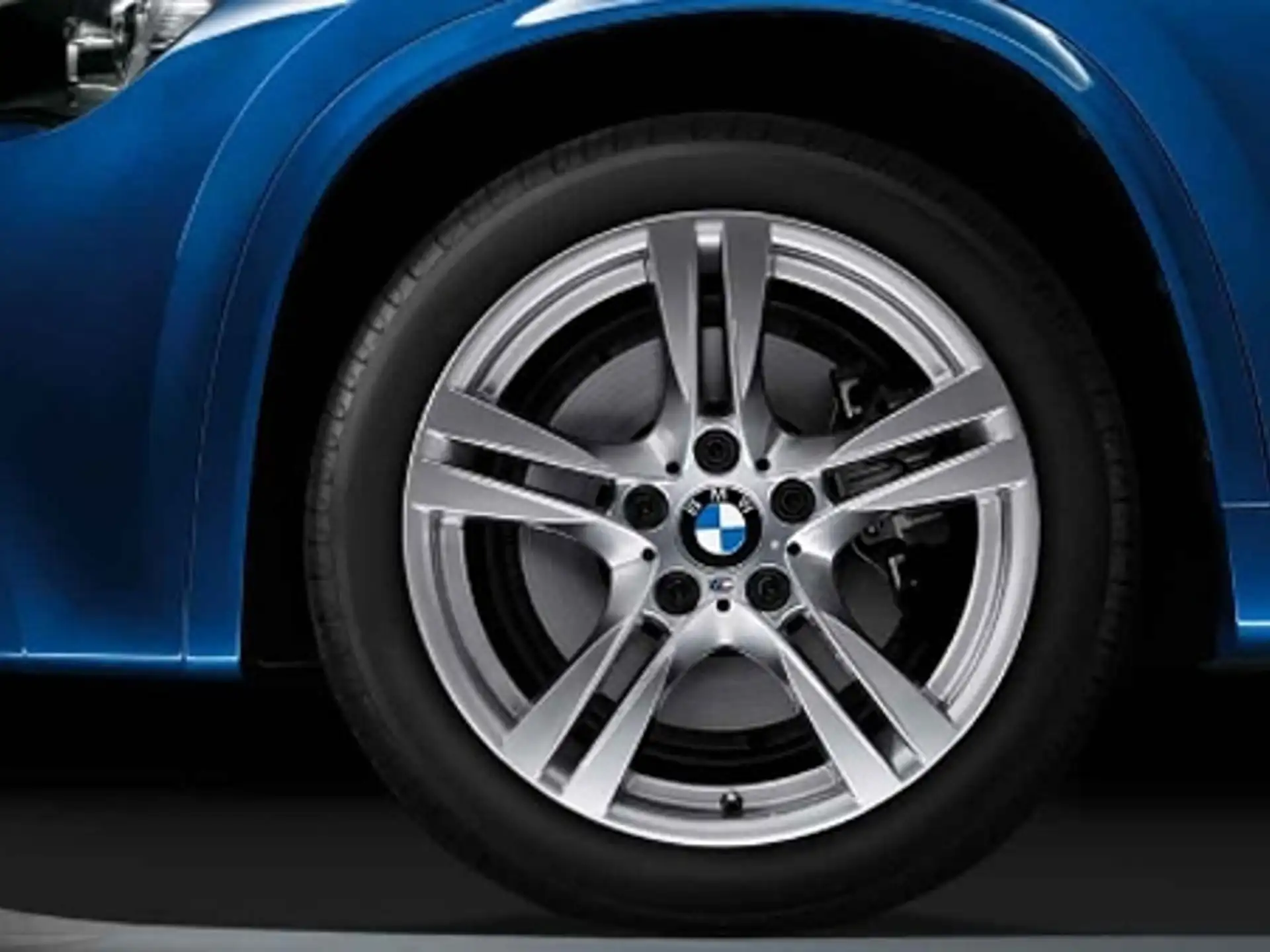BMW Alufelge M Doppelspeiche 355 silber 9Jx18 ET41 X1 E84