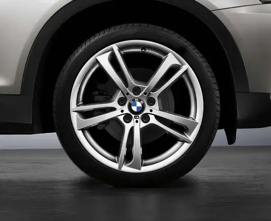 BMW Alufelge M Doppelspeiche 369 silber 9,5J ET48 X3 F25 X4 F26 H