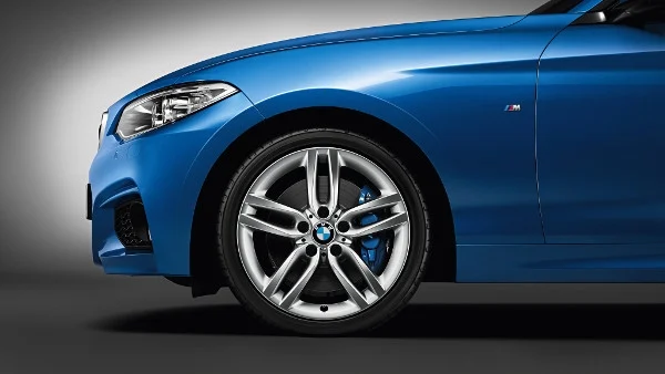 BMW Alufelge M Doppelspeiche 461 silber 8Jx18 ET52 1er F20/F21 2er F22/F23