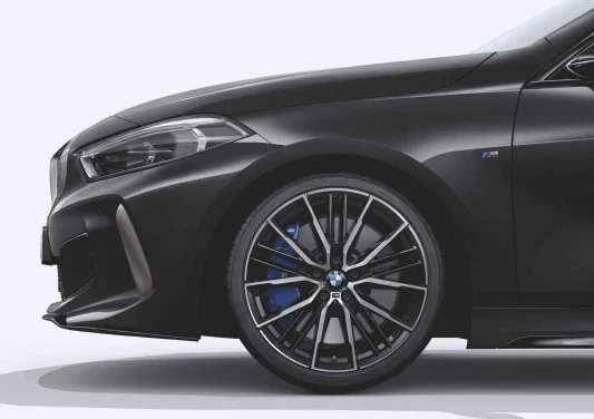 BMW Alufelge M Doppelspeiche 552 bicolor (schwarz / glanzgedreht) 8J x 19 ET 54 Vorderachse / Hinterachse 1er F40
