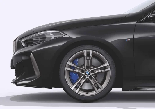 BMW Alufelge Doppelspeiche 556M ceriumgrey/glanzgedreht 1er F40 2er F44 8Jx18 ET54 Vorderachse/Hinterachse