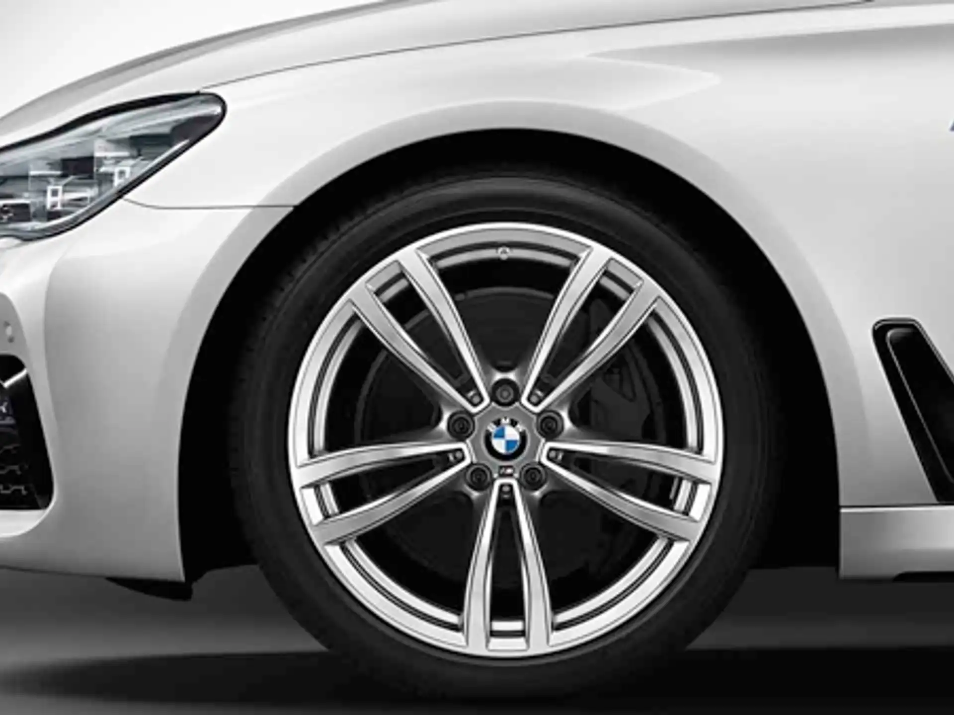 BMW Alufelge Doppelspeiche 647M ferricgrey/glanzgedreht 8,5Jx19 ET25 6er G32 GT 7er G11/G12