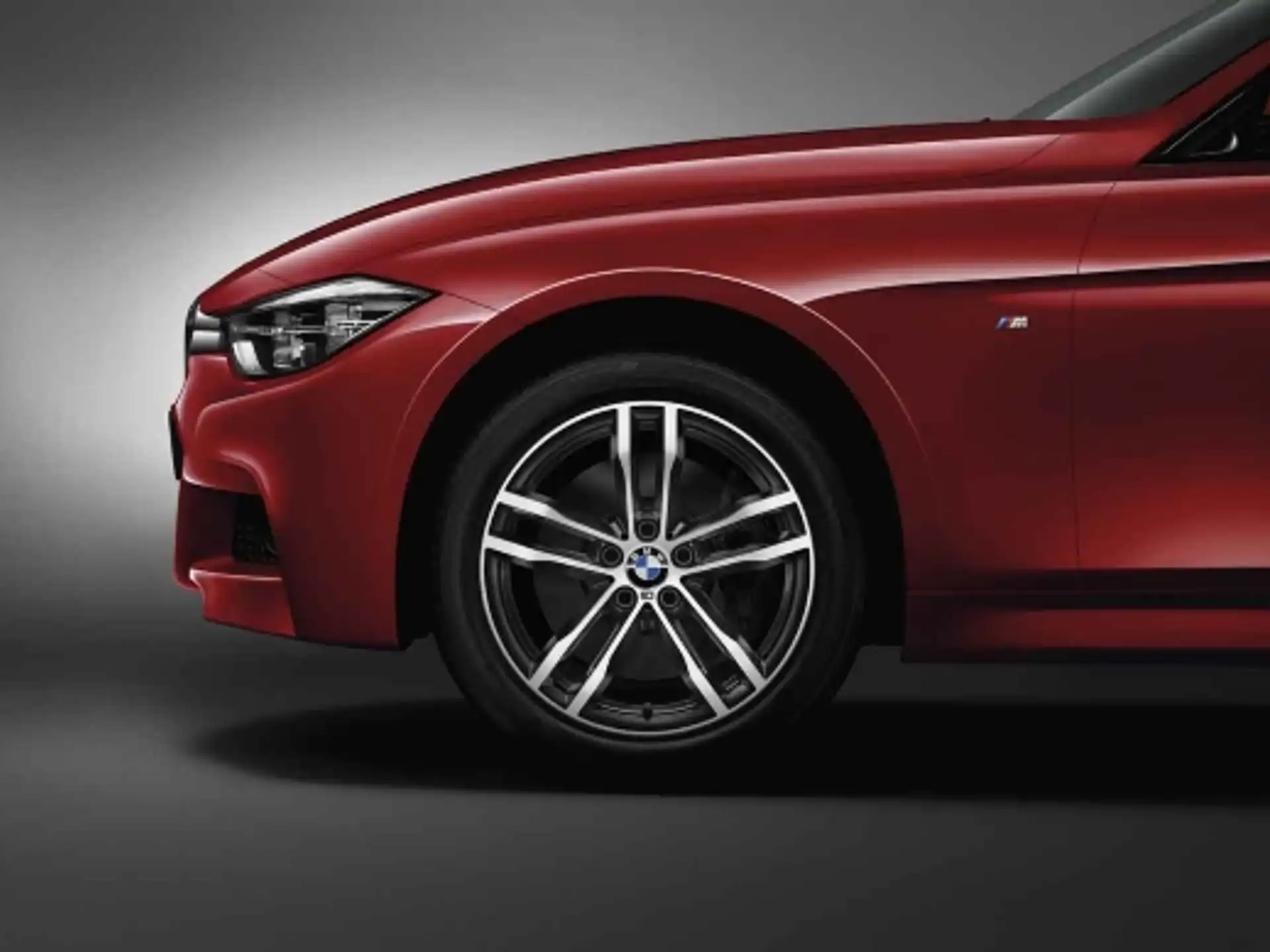 BMW Alufelge M Doppelspeiche 704 ferricgrey/glanzgedreht 8Jx19 ET36 3er F30/F31 4er F32/F33/F36