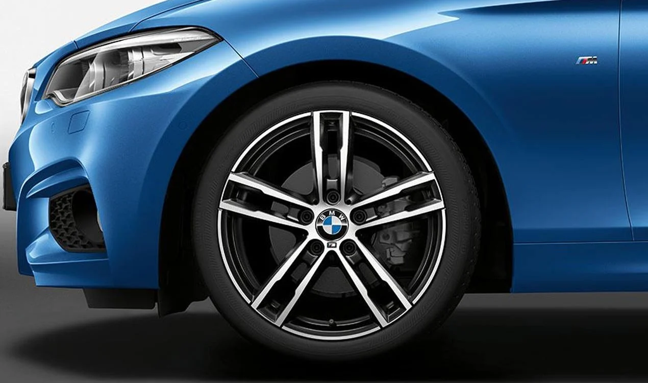 BMW Alufelge M Doppelspeiche 719 bicolor (jet black uni / glanzgedreht) 8J x 18 ET 52 Hinterachse