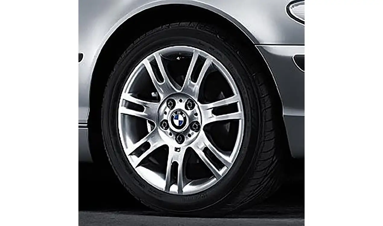 BMW Alufelge M Doppelspeiche 97 8,5J ET50 Silber Hinterachse - 3e