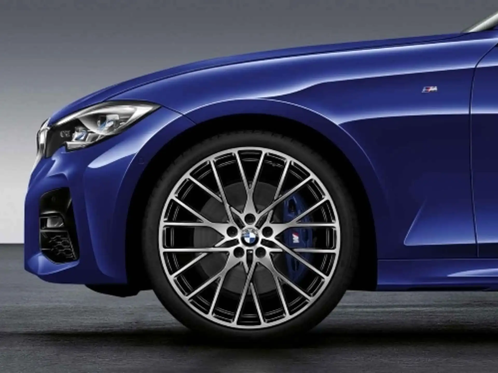 BMW Alufelge M Performance Kreuzspeiche 794 bicolor (schwarz / glanzgedreht) 8J x 20 ET 27 Vorderachse 2er G42 3er G20 4er G22