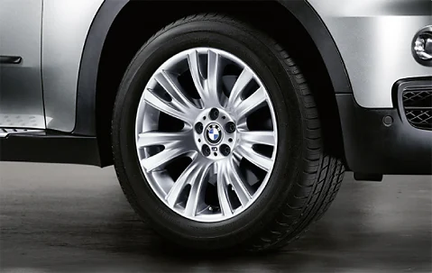 BMW Alufelge M V-Speiche 223 silber 9Jx19 ET37 X5 E70 Vorderachse