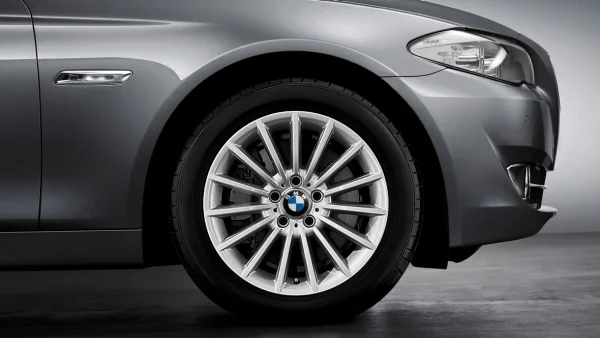 BMW Alufelge Radialspeiche 237 18 Zoll silber 5er 6er