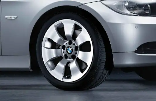 BMW Alufelge Sternspeiche 158 silber 8J ET34 3er E90/E91/E92/E93