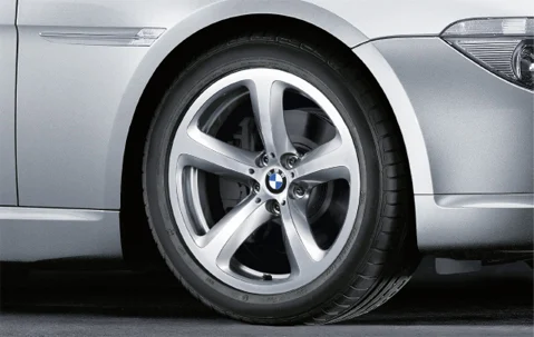 BMW Alufelge Sternspeiche 249 geschmiedet 8,5Jx19 ET14 6er E63/E64