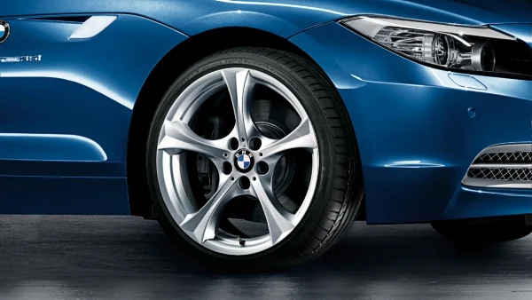 BMW Alufelge Sternspeiche 276 silber 8Jx18 ET29 Z4  E89 Vorderachse