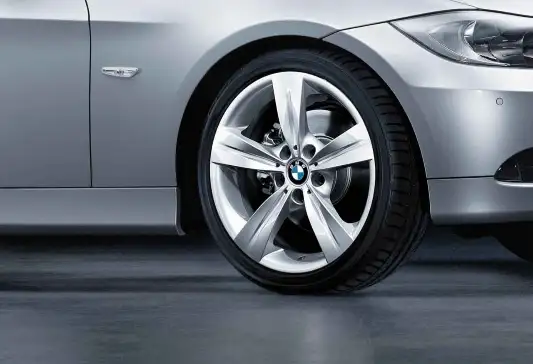 BMW Alufelge Sternspeiche 287 silber 8J ET34 3er E90/E91/E92/E93