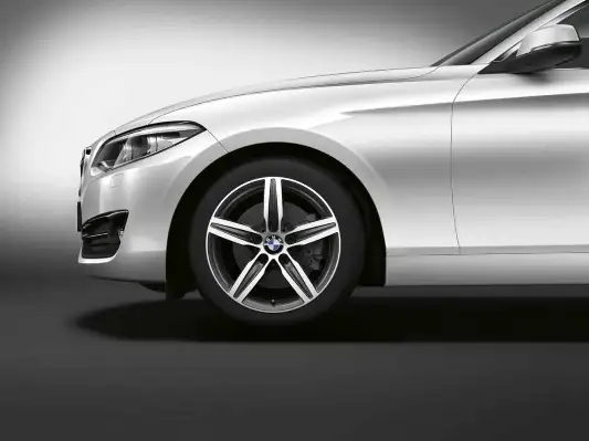BMW Alufelge Sternspeiche 379 bicolor (orbitgrau / glanzgedreht)