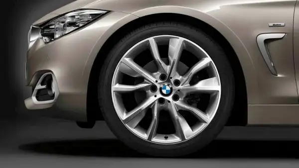 BMW Alufelge Turbinenstyling 402 silber/glanzgedreht 8,5J ET47 3e