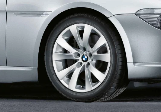 BMW Alufelge V-Speiche 248 silber 8Jx18 ET14 6er E63/E64 Vorderachse / Hinterachse
