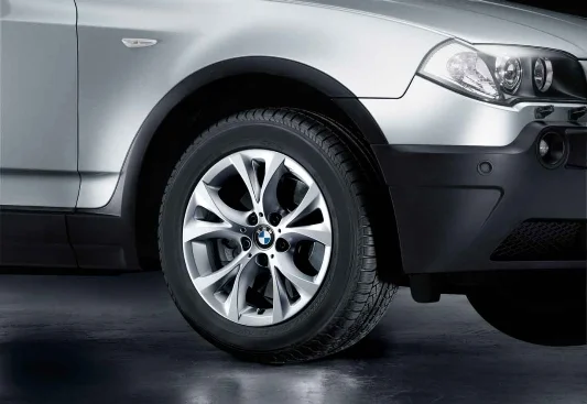 BMW Alufelge V-Speiche 279 8J x 17 ET 46 Silber Vorderachse / Hinterachse