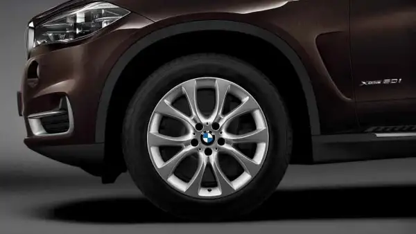 BMW Alufelge V-Speiche 450 silber 9J x 19 ET 48 Vorderachse / Hin