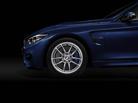 BMW Alufelge V-Speiche 513M geschmiedet 9Jx18 ET29 3er F80 M3 4er F82 M4/F83 M4