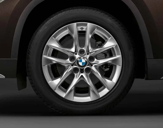 BMW Alufelge V-Speiche 621 silber 7,5Jx17 ET34 X1 E84 Vorderachse/Hinterachse