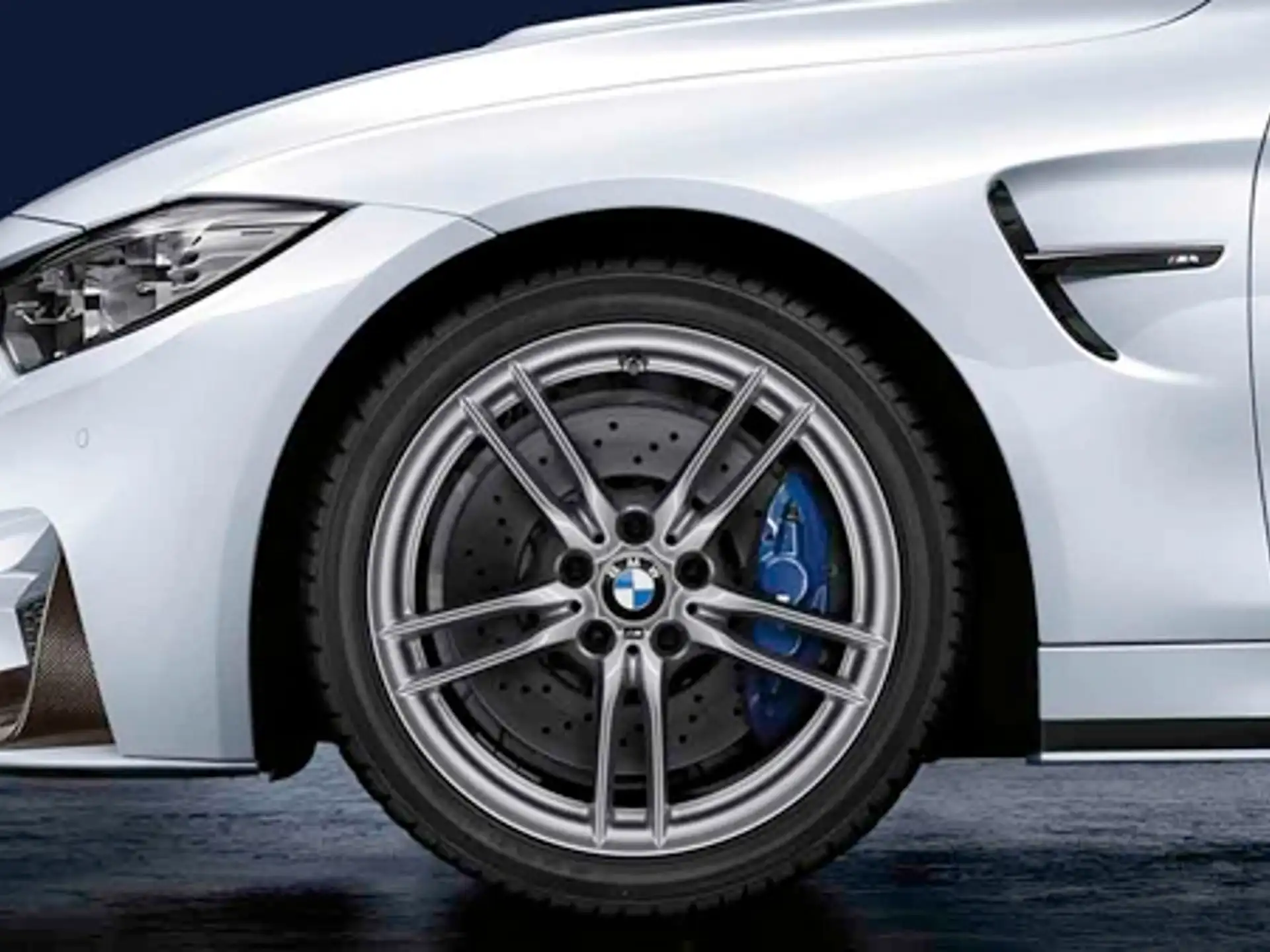 BMW Alufelge V-Speiche 641M silber 9Jx19 ET29 Hinterachse