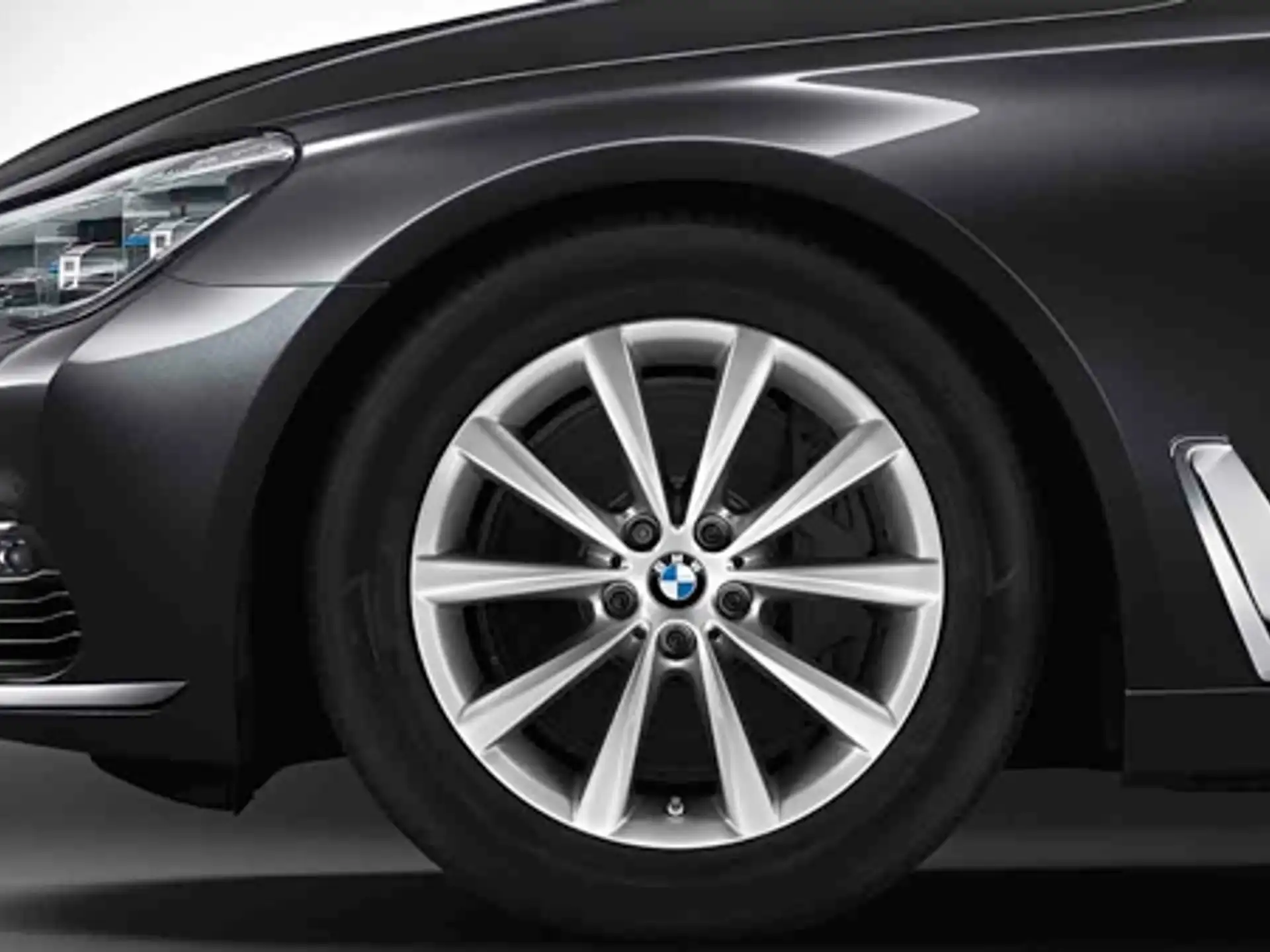BMW Alufelge V-Speiche 642 silber 8J x 18 ET 30 Vorderachse / Hinterachse