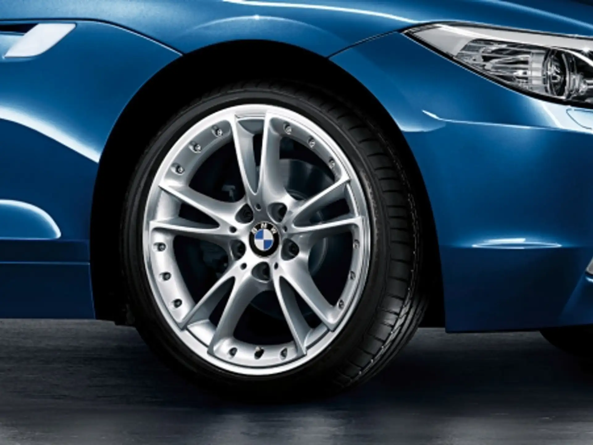 BMW Alufelge V-Speichen 294 2-teilig silber 8,5Jx18 ET40 Z4 E89 Hinterachse