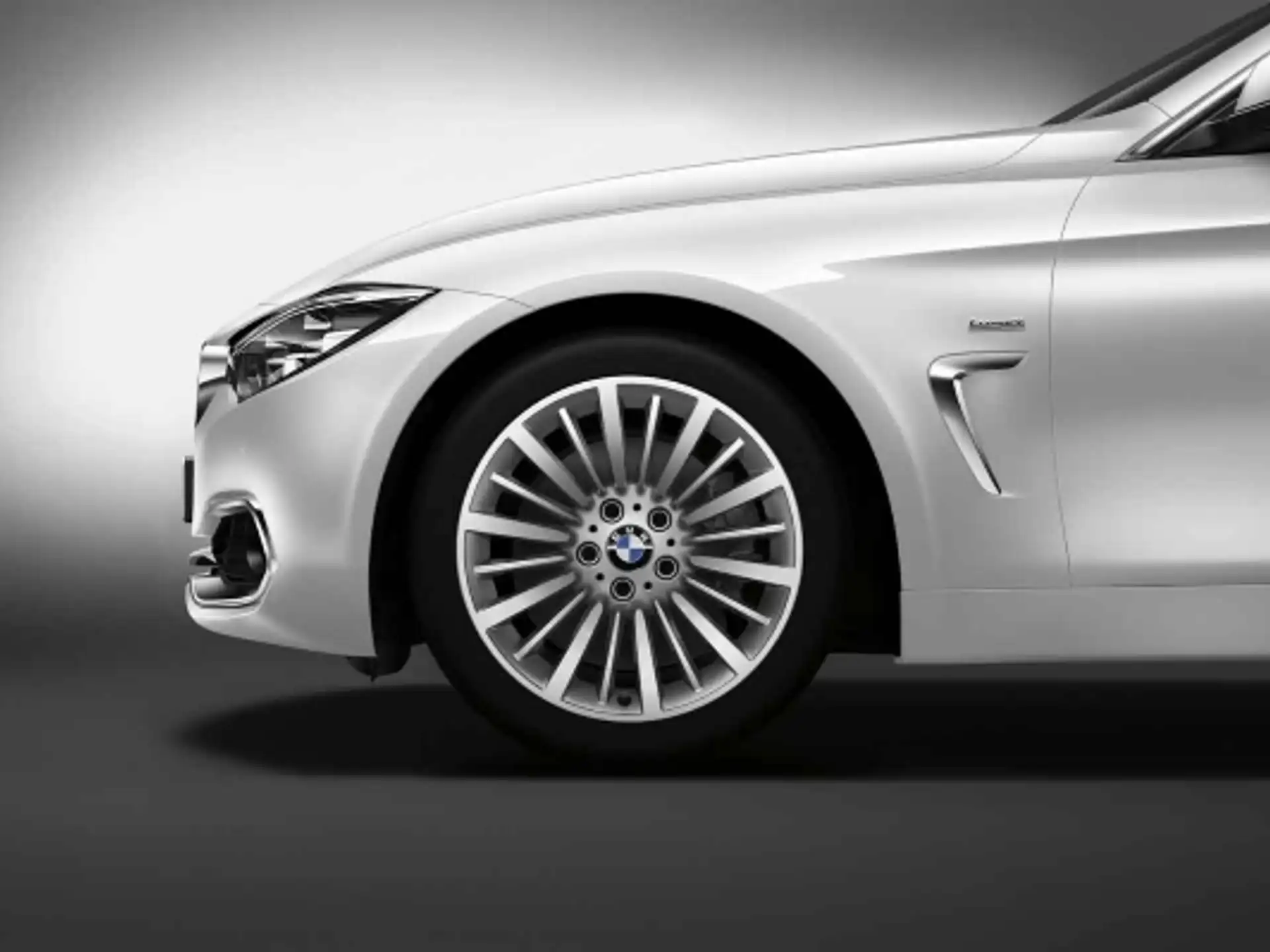 BMW Alufelge Vielspeiche 416 reflexsilber 8J x 18 ET 34 Vorderachse / Hinterachse 3er F30 F31 F34 4er F32 F33 F36