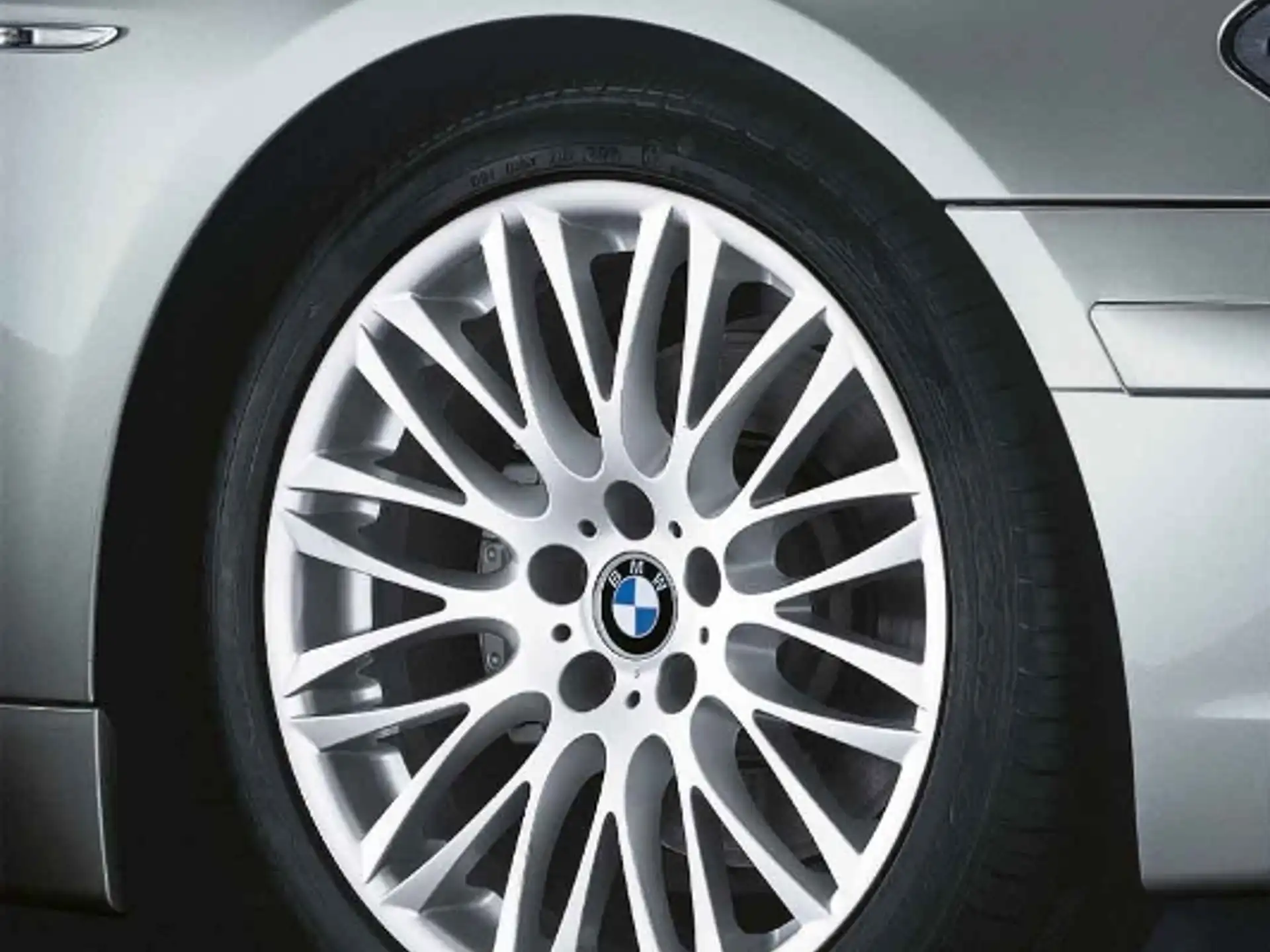 BMW Alufelge Y-Speiche 149 silber 10Jx20 ET24 7er E65/E66 Hinterachse