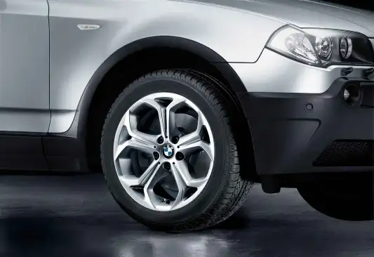 BMW Alufelge Y-Speiche 280 8J ET46 Silber X3 E83 Vorderachse / Hi