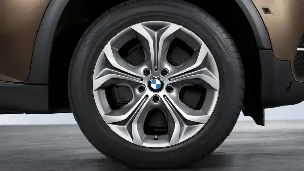 BMW Alufelge Y-Speiche 335 silber 9J ET48 X5 E70 Vorderachse - X5