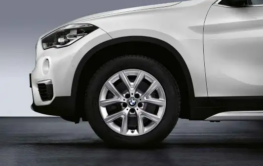 BMW Alufelge Y-Speiche 574 silber 6,5J x 17 ET 39 Vorderachse / H