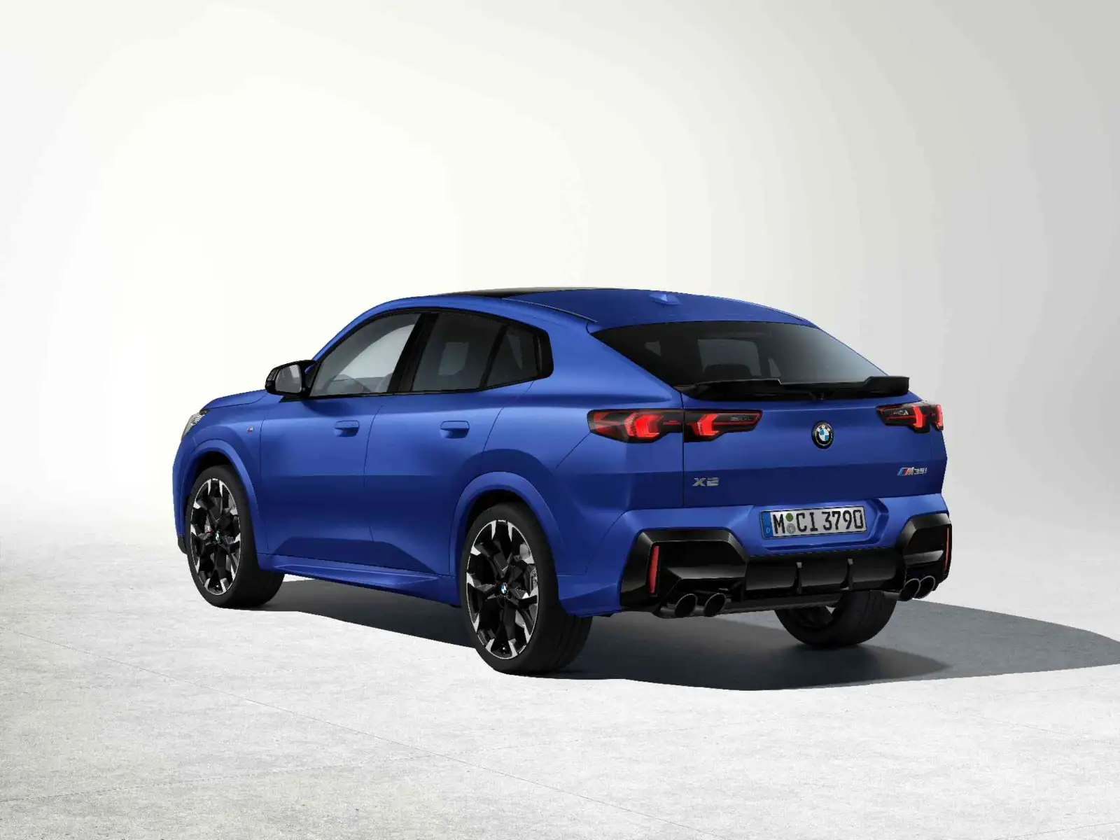 BMW Alufelge Y-Speiche 874M jet black uni/glanzgedreht 8J ET46 X2