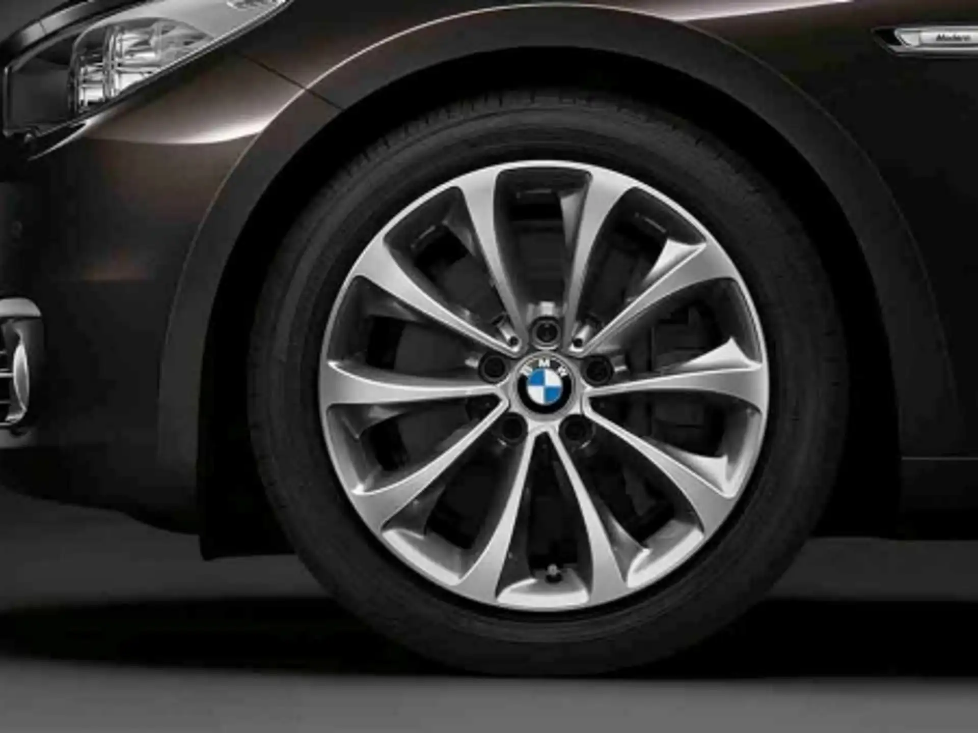BMW Alufelgen Turbinenstyling 452 silber/glanzgedreht 9,5Jx19 ET39 5er F07 GT 7er F01/F02/F04