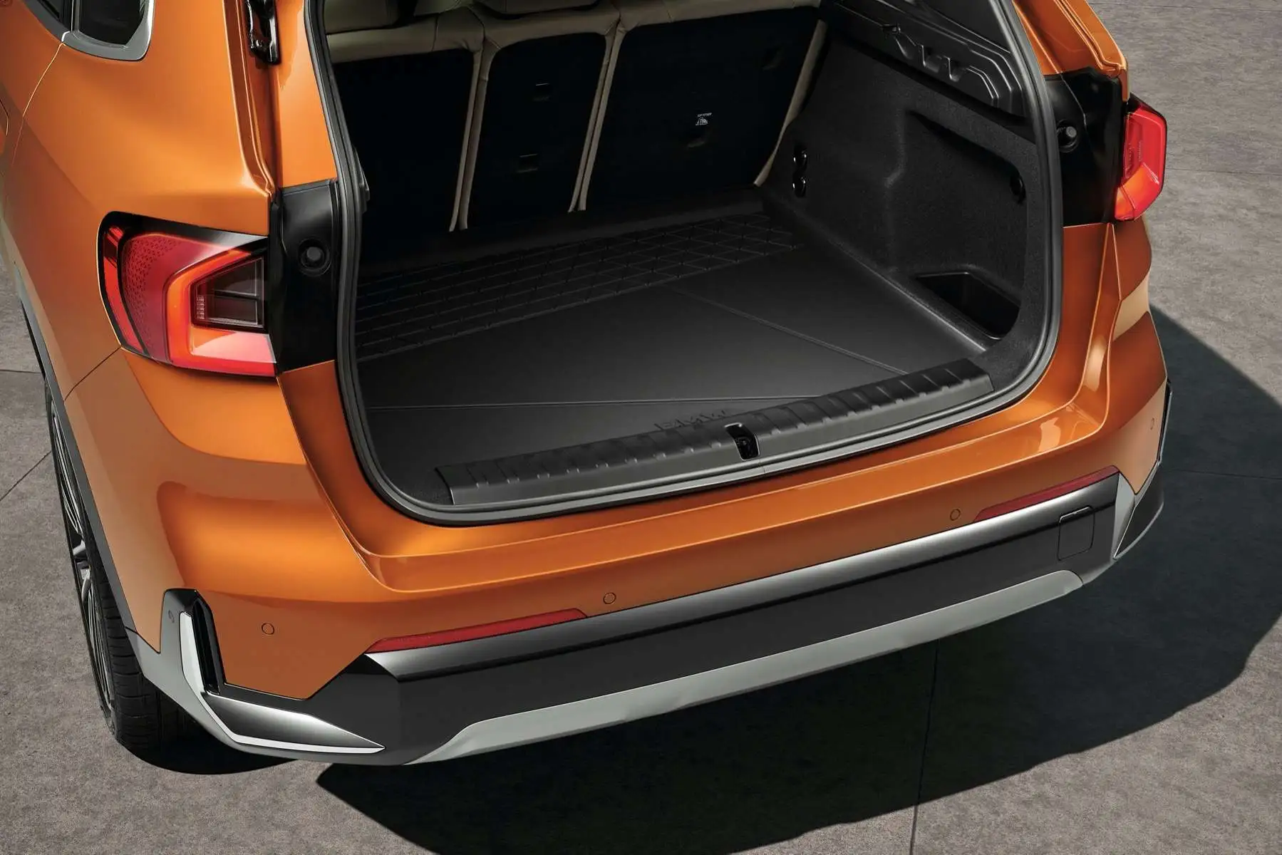 BMW Gepäckraumformmatte X1 U11