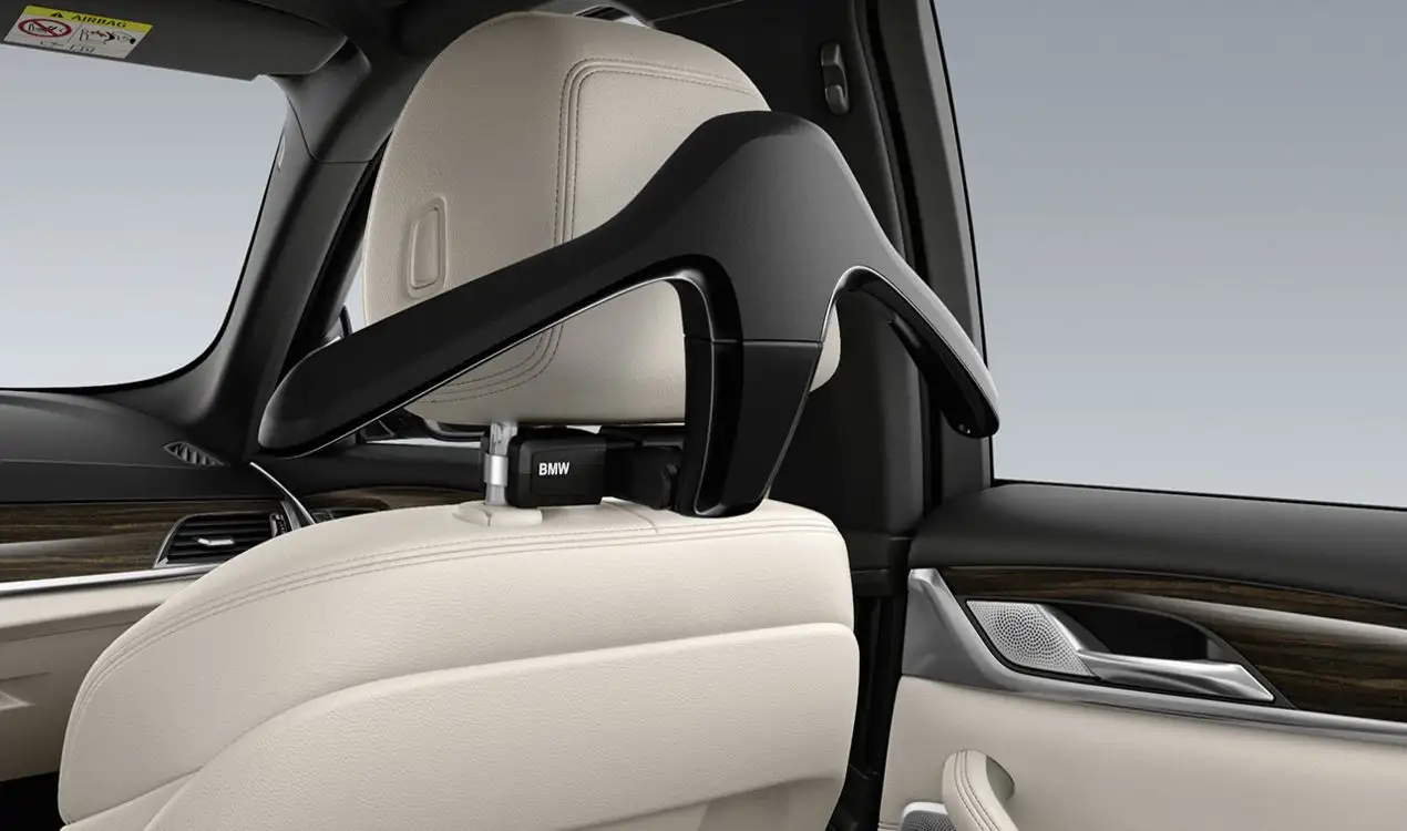BMW Kleiderbügel - Travel & Comfort System