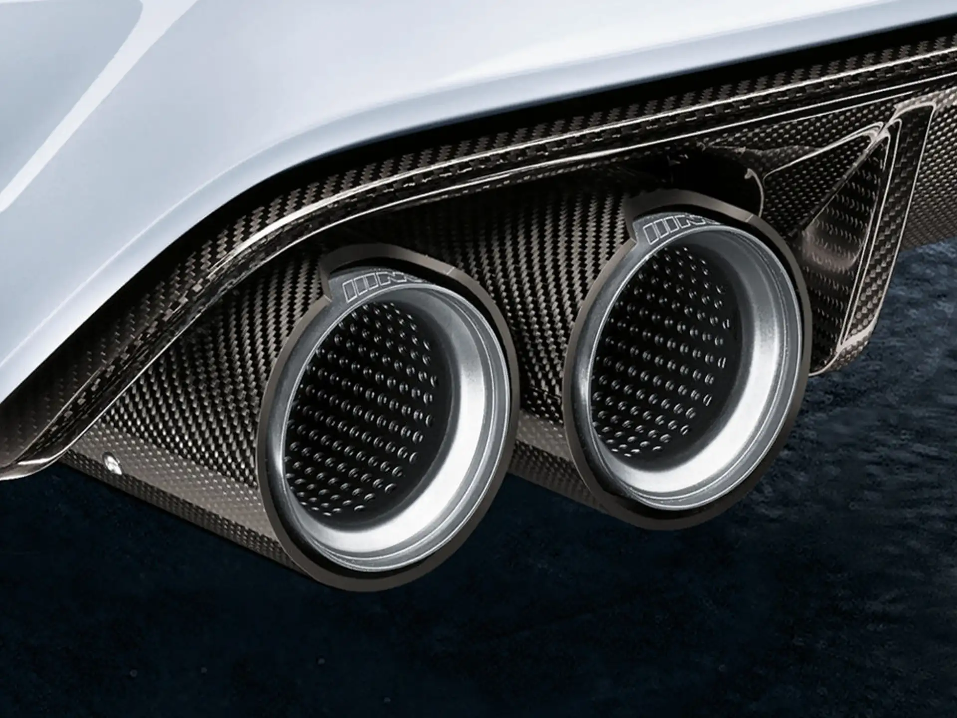 BMW M Performance Endrohrblende Carbon M3 F80 M4 F82 F83