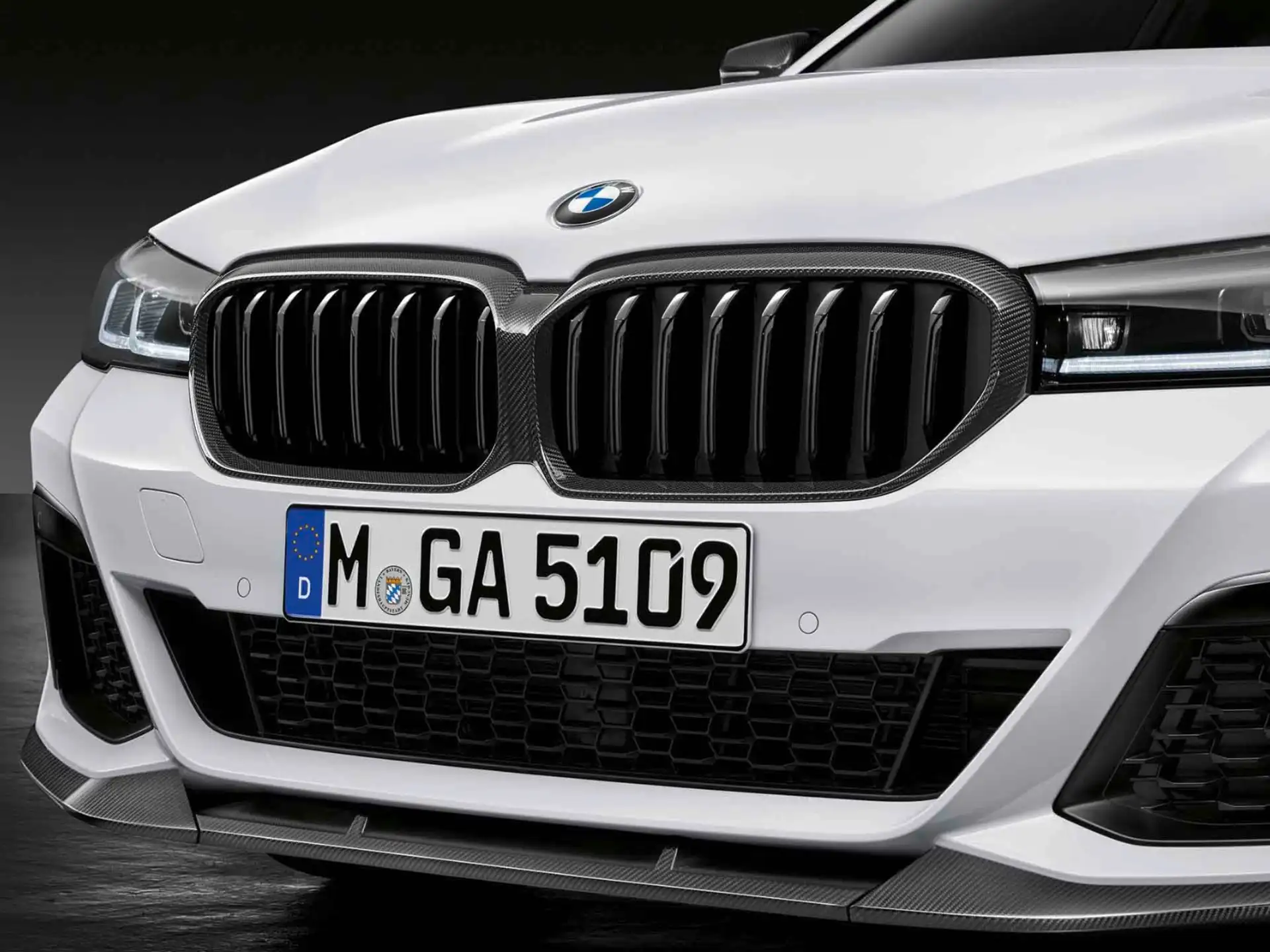 BMW M Performance Frontziergitter Carbon 5er G30 G31 LCI ab 07/2020