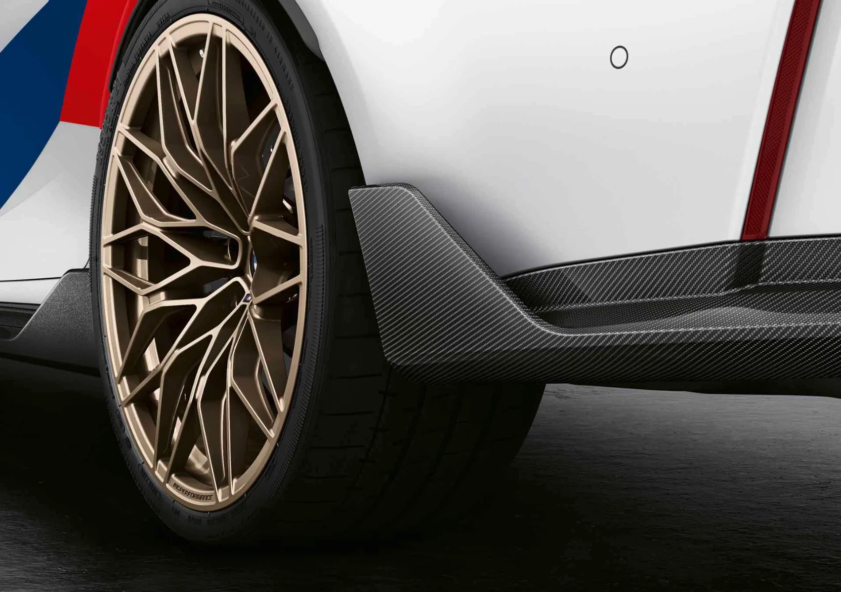 BMW M Performance Heck Winglet Carbon links M4 G82 G83