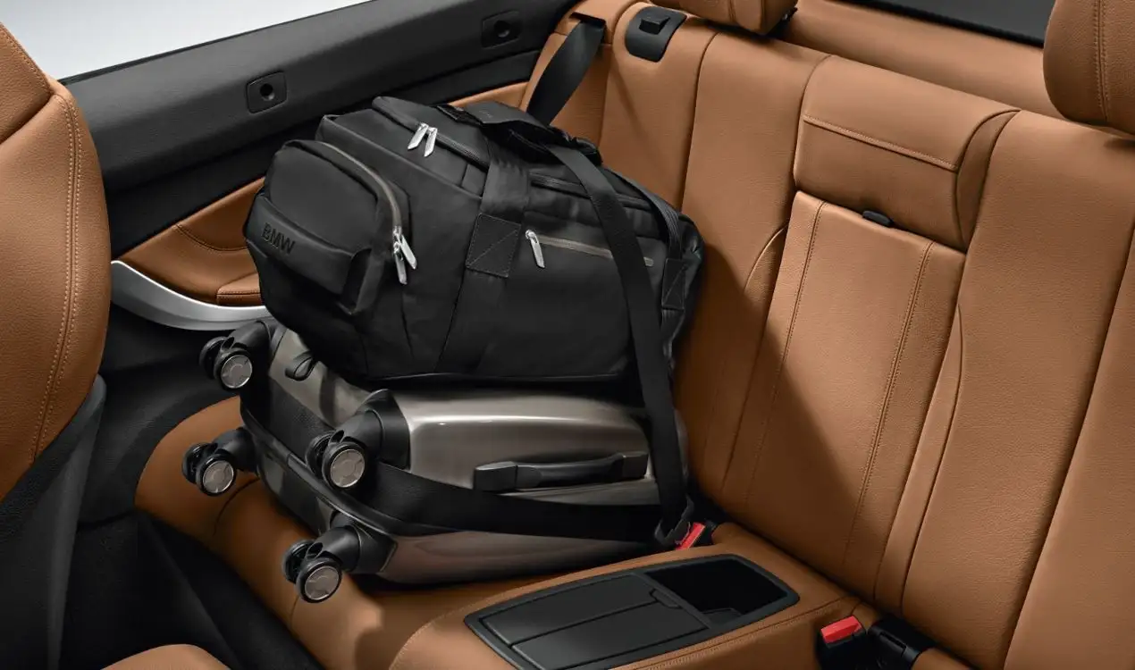 BMW Travel Set Trolley und Tragetasche