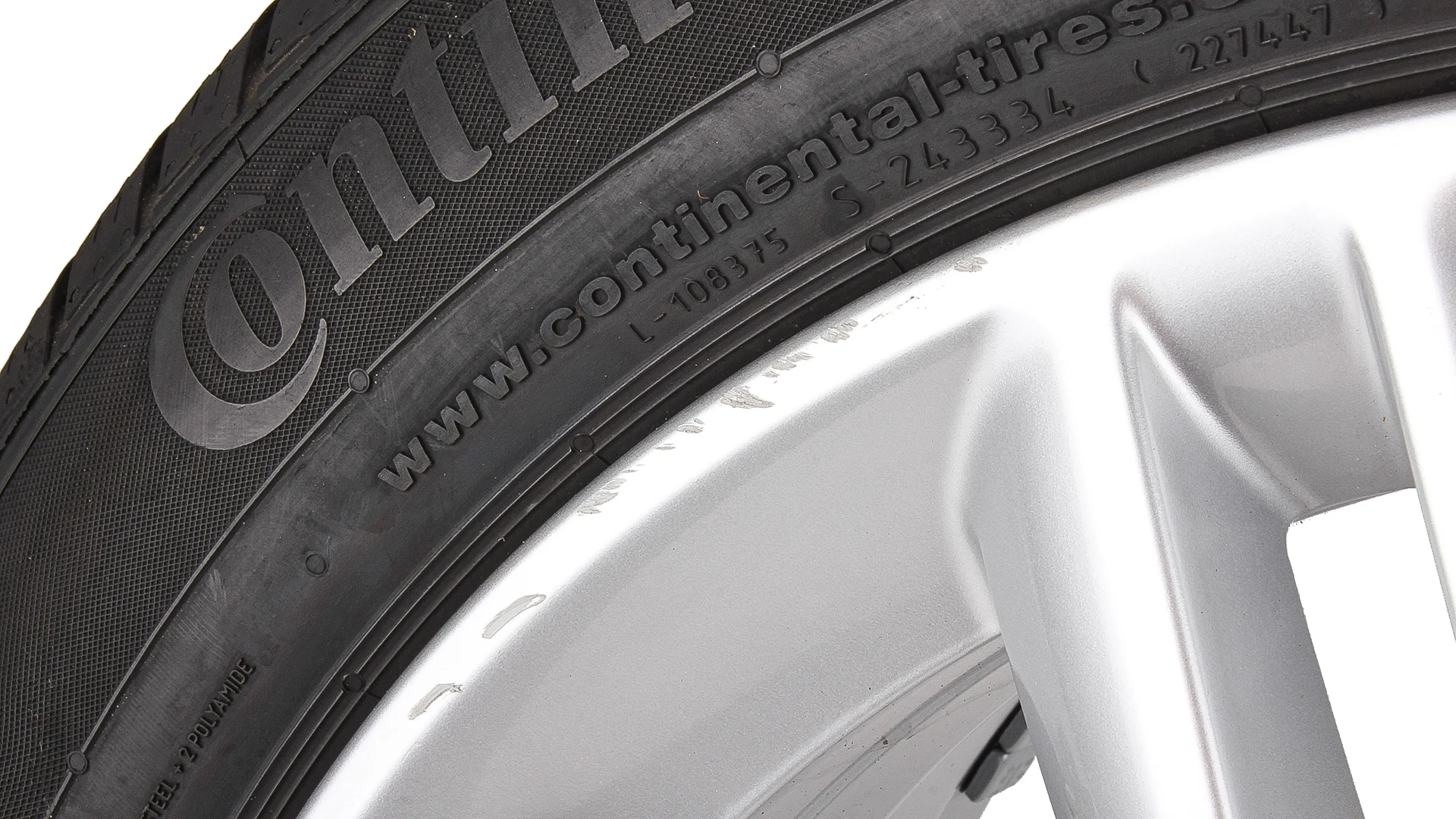 BMW Winterkompletträder 2er F45 F46 17 Zoll Styling 483 M Doppelspeiche silber