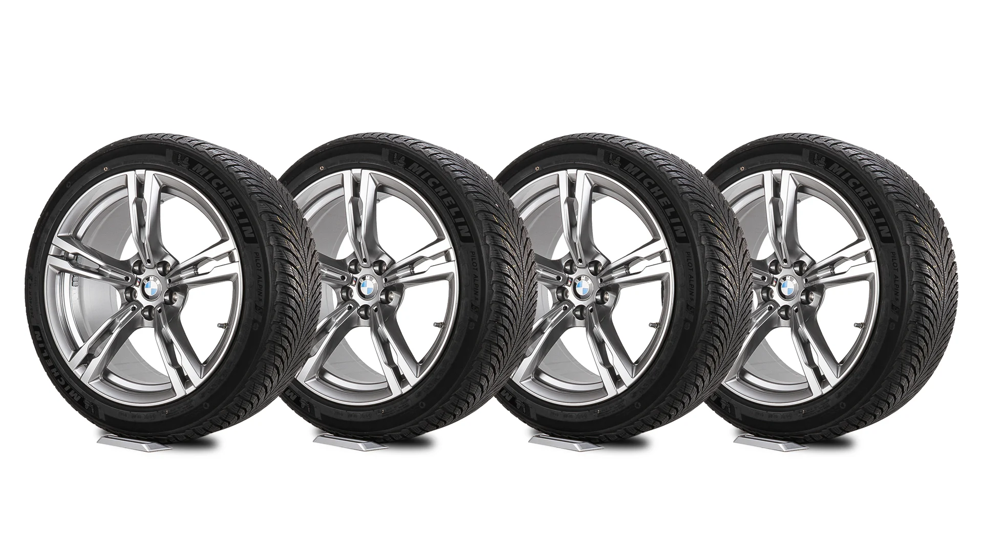 BMW Winterkompletträder M5 F90 19 Zoll Styling 705