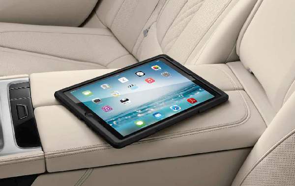 BMW Safety Case für iPad Air 2